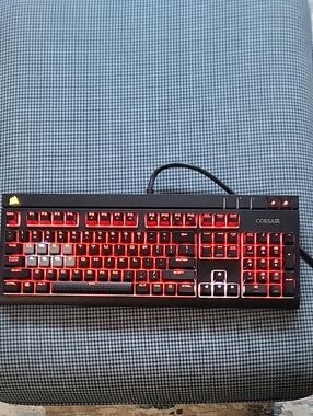 Corsair Strafe RGB Mechanical Gaming Keyboard